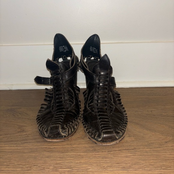 Freebird Poisn Black Booties - Size 8 - Picture 2 of 6